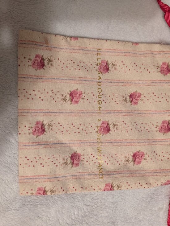 Shirred Lele Sadoughi XLoveShackFancy Coffee Headband.